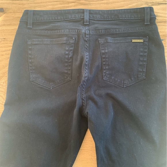 Michael Kors Skinny Gold Zipper Women’s Black 8 Jeans Preloved - Picture 6 of 10